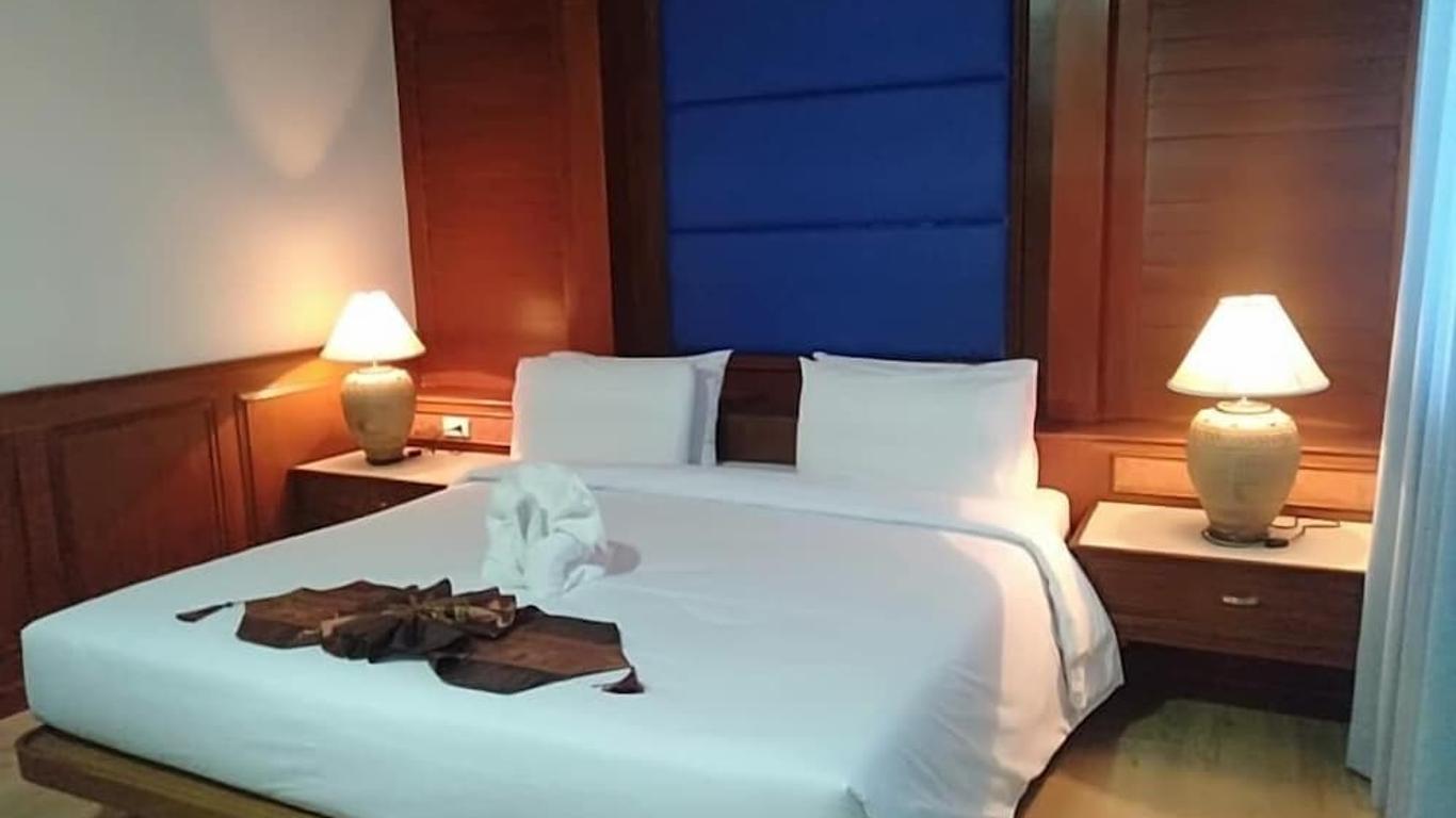 May Flower Grand Hotel Korat